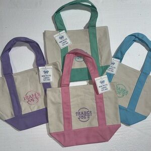 Trader Joe’s Mini Pastel Canvas Tote Bag set of 4